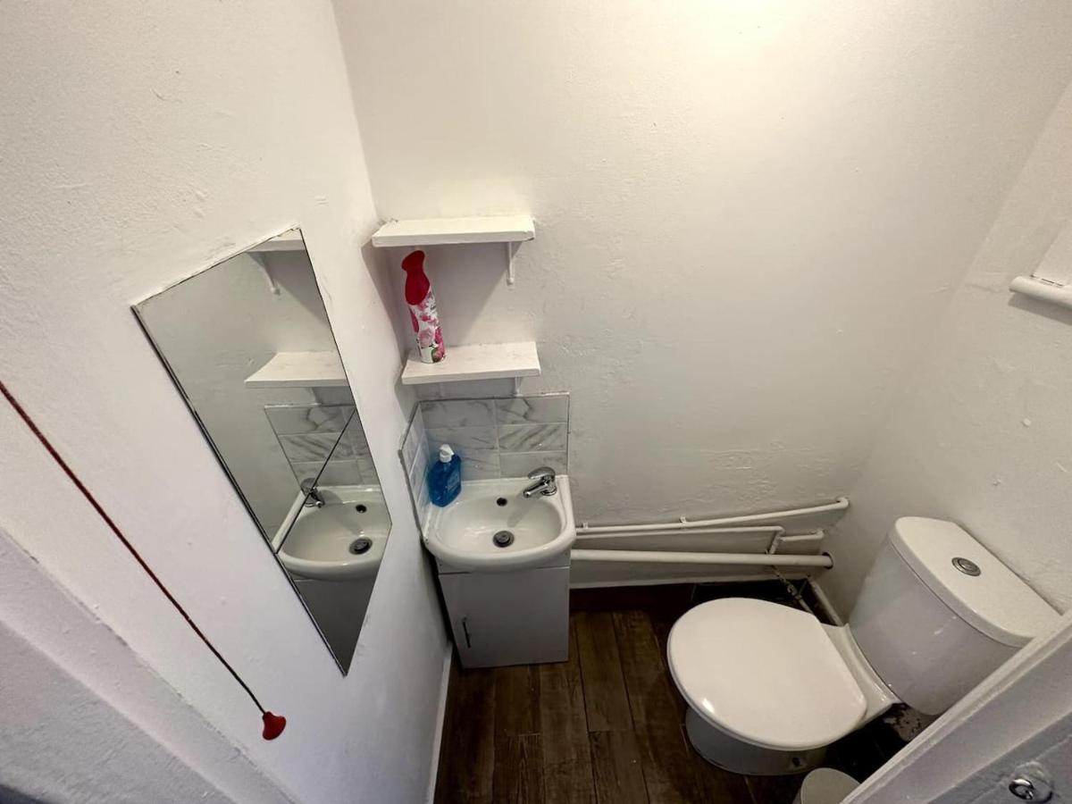 Wonderful 2 Bedroom On Tower Bridge ลอนดอน ภายนอก รูปภาพ